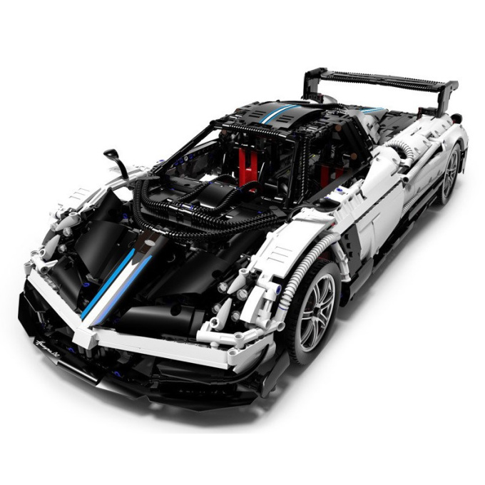 Stavebnice Pagani Huayra BC 1:8