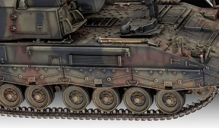 Revell – Tank Panzerhaubitze 2000 1:35