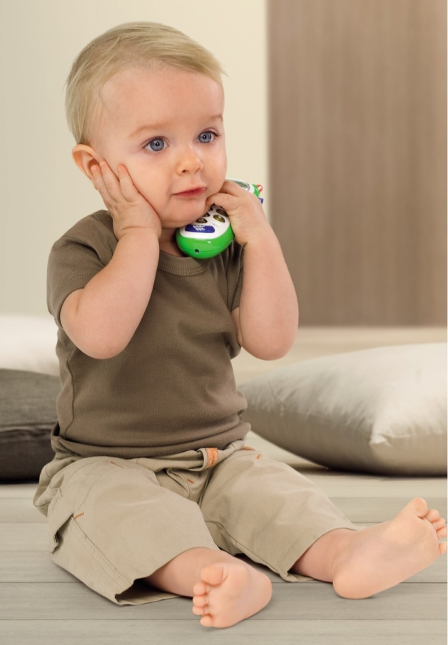 Chicco - Interaktivní mobilní telefon