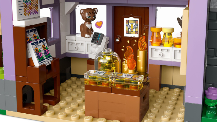 42669 Lego Friends – Dům včelařů a květinová zahrada