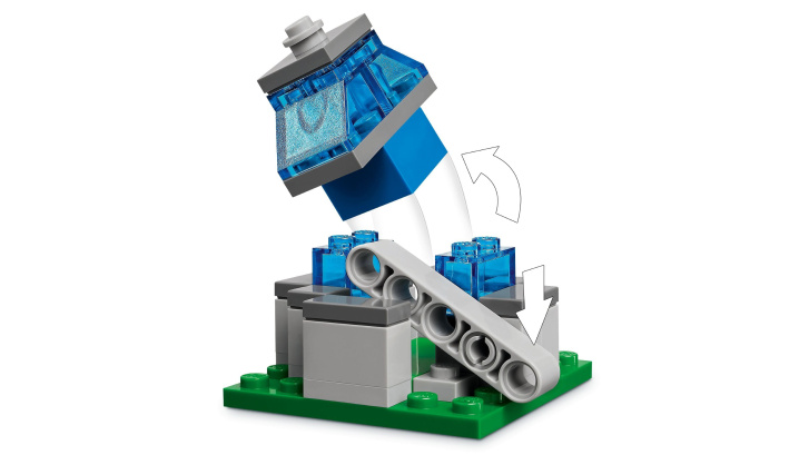 21273 Lego Minecraft – Balón v podobě ďasa a útok na vesnici