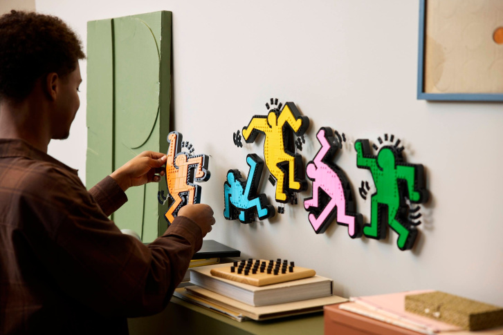 31216 Lego Art – Keith Haring – Tančící postavy