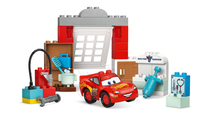10456 Lego Duplo – McQueen a návštěva v garáži doktora Hudsona