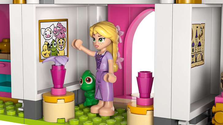 43267 Lego Disney – Hrad princezen a královští domácí mazlíčci